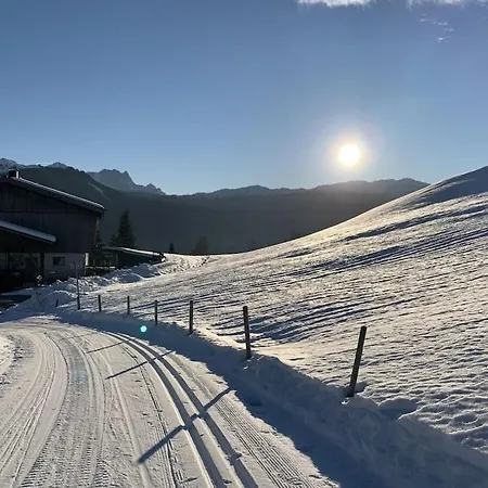 Prázdninový dům In With Wi-fi And Parking