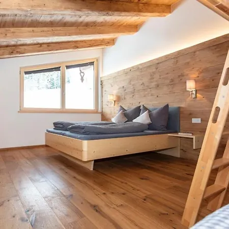 In With Wi-fi And Parking *